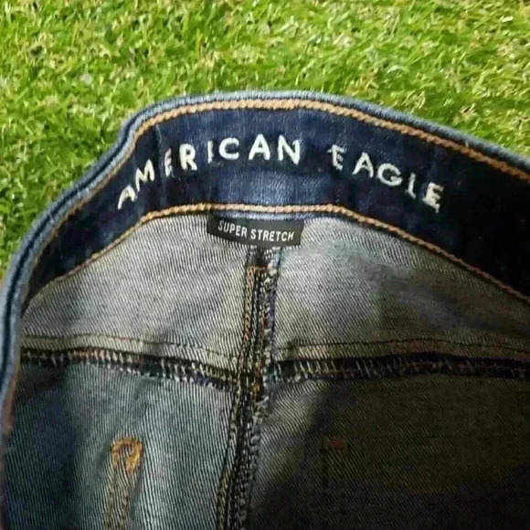 American Eagle Super High Rise Jegging Distressed Stretch Jeans Sz 00 Short 4369 - Picture 3 of 9